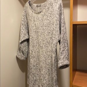 Denver Hayes | Knit Long-sleeve